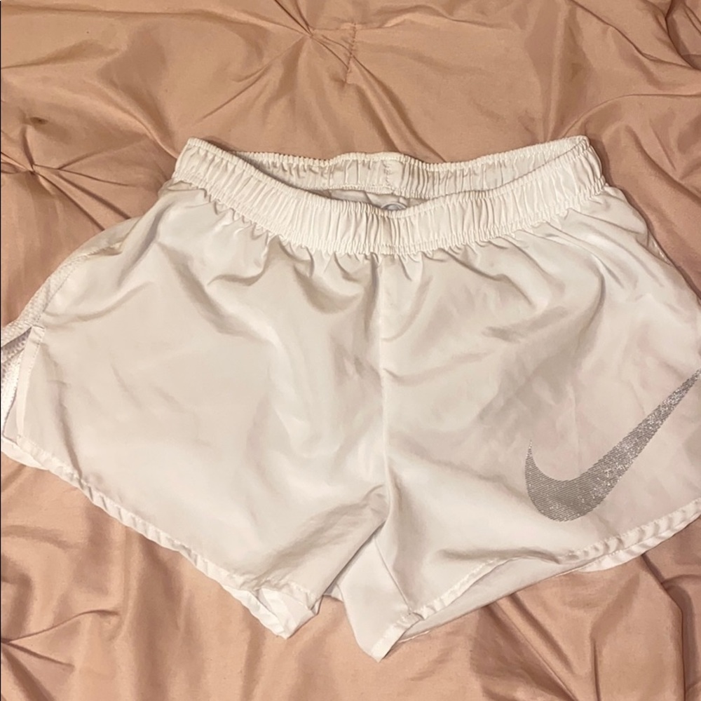 NIKE WORKOUT SHORTS 🩳